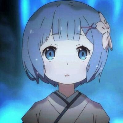 男子表演水上杂技 出淤泥而半染
